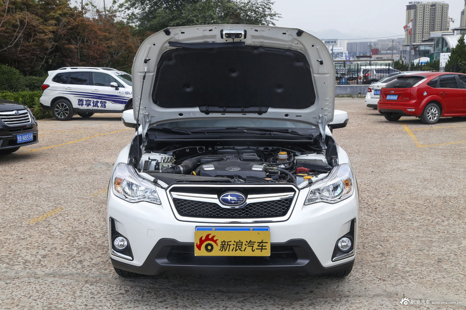 2016款斯巴鲁XV 2.0L自动精英导航版