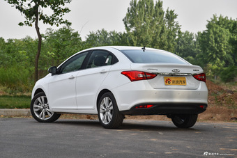 2017款艾瑞泽5 1.5L手动豪华版