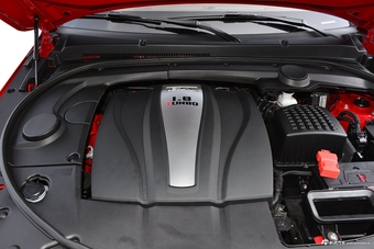 2017款众泰T700 1.8T自动尊贵型