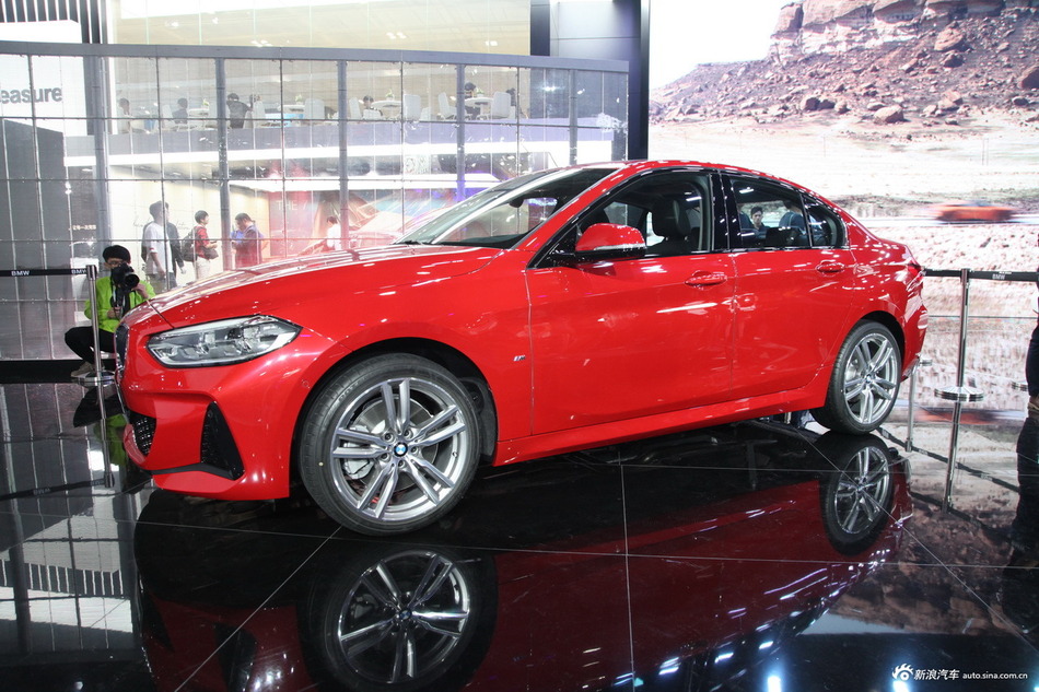 宝马1系 11月报价 南京售价14.76万起