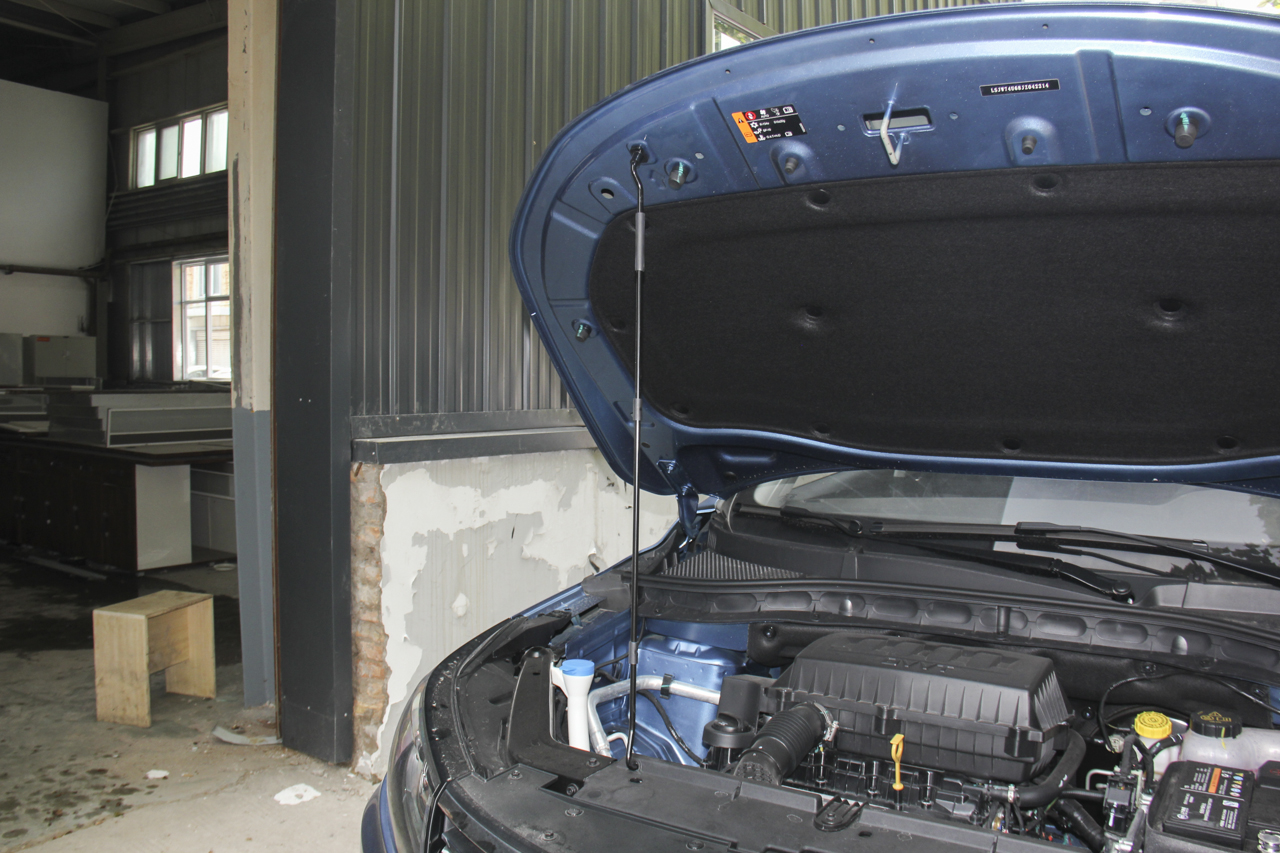 2018款荣威RX3 1.6L CVT旗舰版