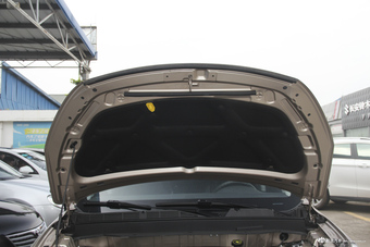 2018款猎豹CS9 1.5T CVT劲锐型