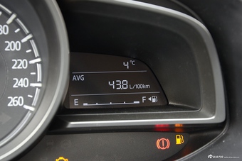 2017款马自达3昂克赛拉 三厢 1.5L 手动舒适型