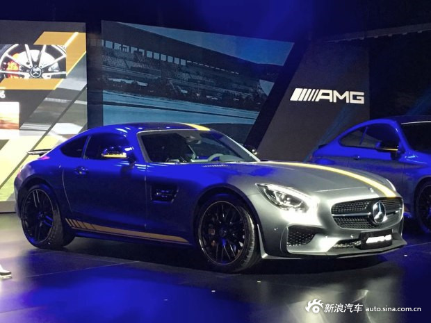 梅赛德斯-奔驰-AMG GT S