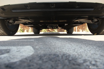 2017款奥迪Q5 2.0T自动40TFSI豪华型（白）