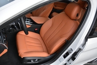 2018款宝马5系改款2.0T自动530Li领先型M运动套装