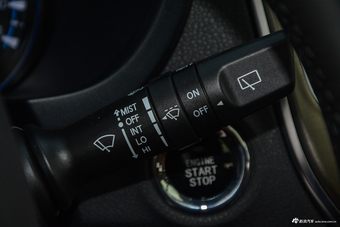 2017款长安CS95 2.0T自动两驱智远版