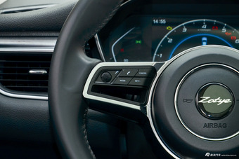 2017款众泰SR9 2.0T自动极致之梦版