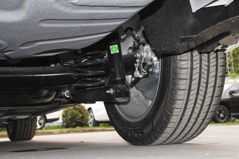 2015款东风风神L60 1.8L自动新享型