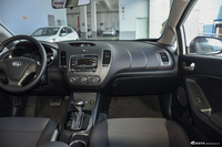 2016款起亚K3 1.6L自动GL 透明白