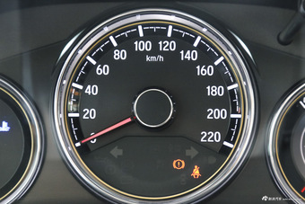 2016款哥瑞1.5L 自动CVT豪华版