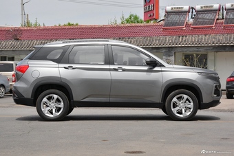 2018款宝骏530 1.5T手动舒适型