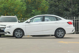 2018款逸动DT 1.6L手动智享型