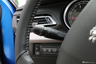 2019款标致408 1.6T自动豪华版350THP