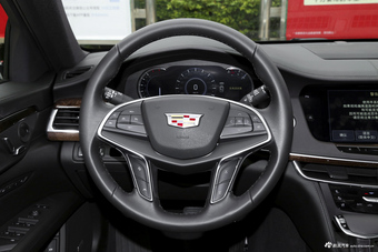 2017款CT6 2.0T自动28T豪华型