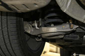 2015款锐界2.7T自动四驱运动型