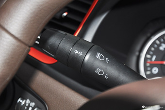 2016款自由侠1.4T自动劲能版+