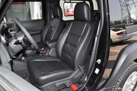 2016款北京BJ40 2.0T手动两驱尊贵版