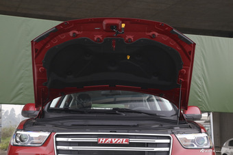 2017款哈弗H2s 1.5T自动舒适型 红标