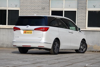 2017款别克GL8 2.0T自动28T豪华型