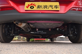 2016款宝骏310 1.2L手动超值型