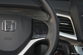 2017款杰德 1.8L 自动舒适版 5座