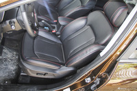 2016款瑞虎5 2.0L自动家尊信赖版