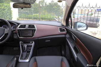 2017款骁途1.4T自动两驱都市尊享型