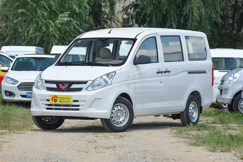 7月新浪报价 五菱荣光v苏州9.5折起-新浪汽车