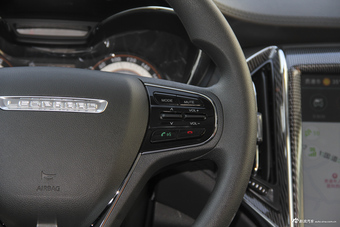 2017款猎豹CS91.5L自动风尚型 