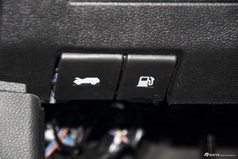 2015款 宝骏560 1.8L手动精英型