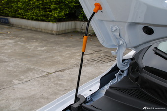 2016款名爵锐行1.5T手动超值豪华版