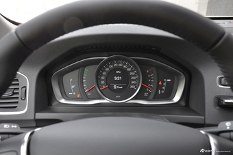 2018款沃尔沃S60L 1.5T自动T3智进进取版