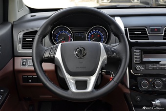 2016款风行SX6 1.6L自动豪华型