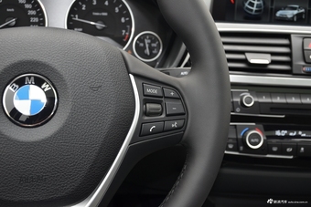 2019款宝马3系2.0T自动时尚型320Li