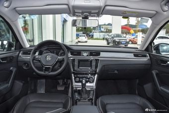 2016款帕萨特1.4T自动尊荣版280TSI图片