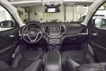 2016款自由光2.4L自动专业版图片