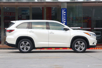 2017款汉兰达2.0T自动四驱至尊版7座