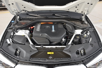 2019款宝马5系新能源 530Le 2.0T自动豪华套装