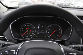 2018款荣威RX3 1.3T自动互联网智享版