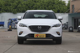 2018款马自达CX-4 2.5L自动四驱蓝天激情版