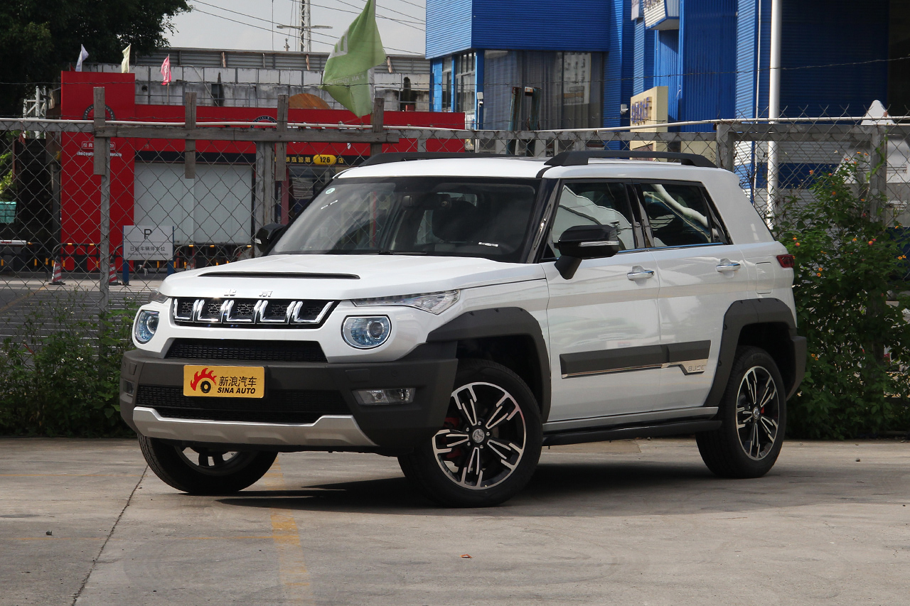 2018款北京BJ20 1.5T CVT豪华型