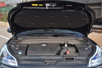 2017款众泰SR9 2.0T手动极致之梦版图片