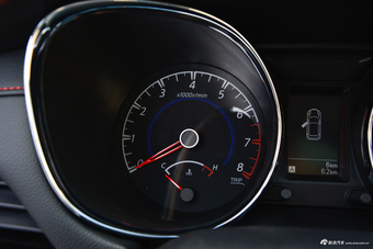 2018款启辰T70 2.0L自动睿享版