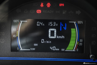 2016款江铃E200舒适型