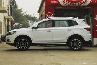 2018款荣威RX5 1.5T 20T手动两驱互联网智惠版