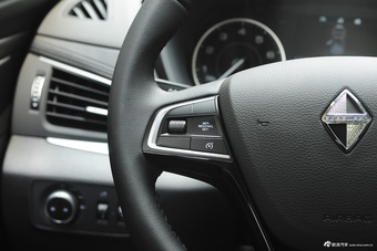 2016款宝沃BX7 2.0T自动四驱旗舰版28T