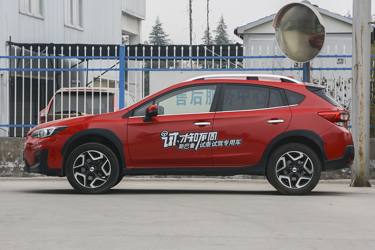 2018款斯巴鲁XV 2.0L自动全驱豪华版 