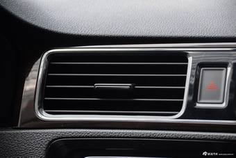 2016款桑塔纳1.6L自动豪华版