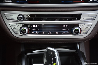 2017款宝马7系740Le插电混动